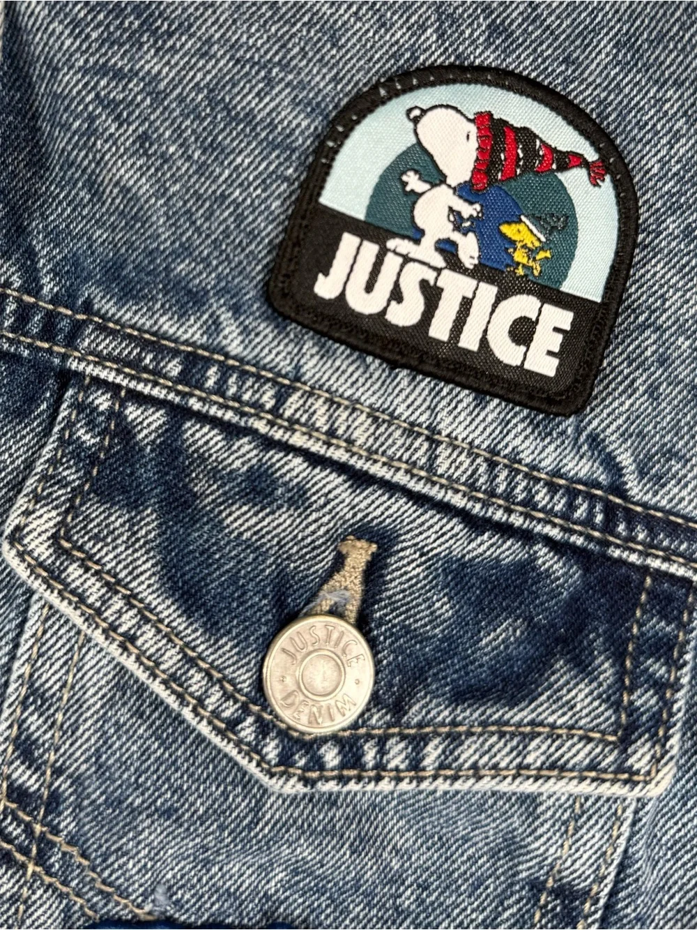 JUSTICE Girls Snoopy Peanuts 75th Sherpa Denim Jacket S 7/8 Ski Patches Winter